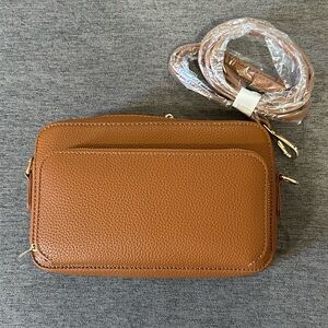NWOT Brown Textured Crossbody Bag